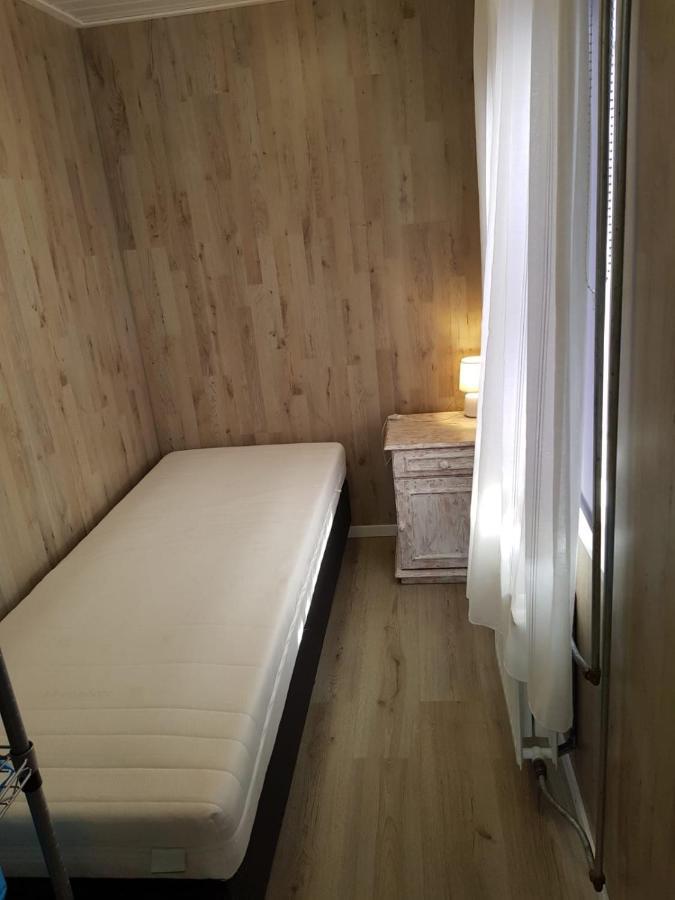 Cozy chalet in Opmeer near Amsterdam&Beach Buitenkant foto